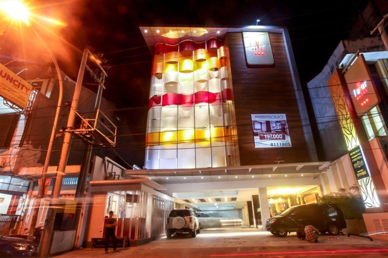 Favor Hotel Makassar City Center By Life Εξωτερικό φωτογραφία