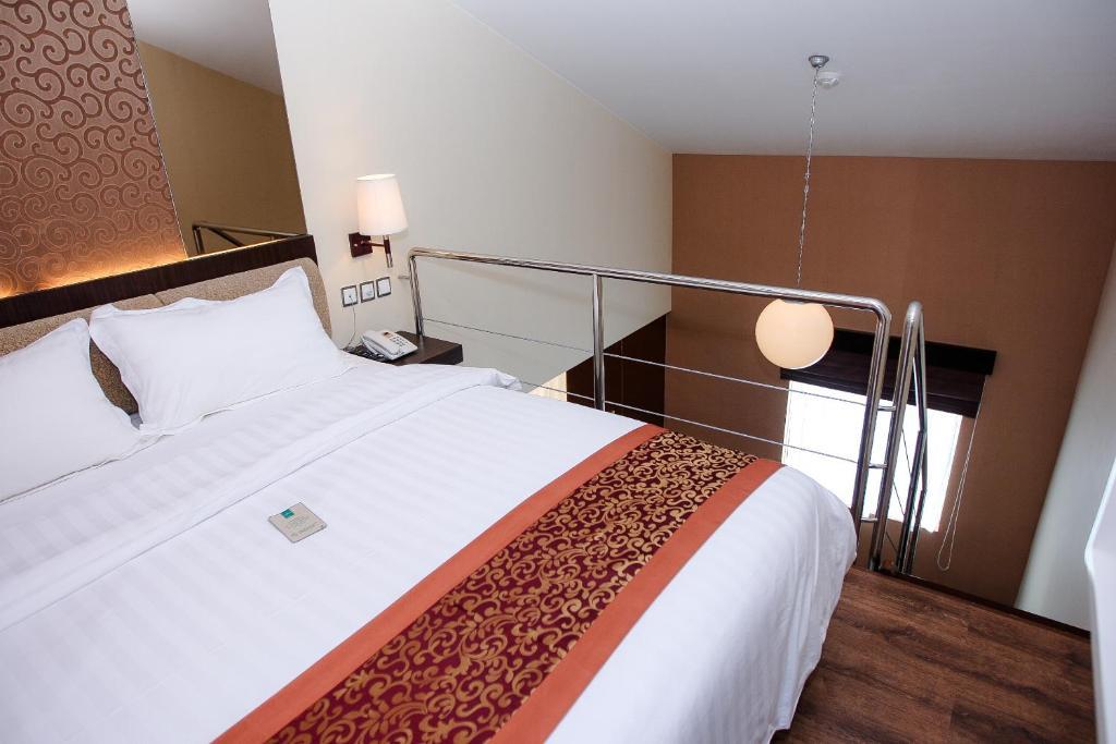 Favor Hotel Makassar City Center By Life Δωμάτιο φωτογραφία